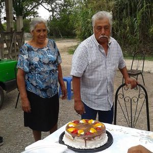 Meet your Posher, Luis